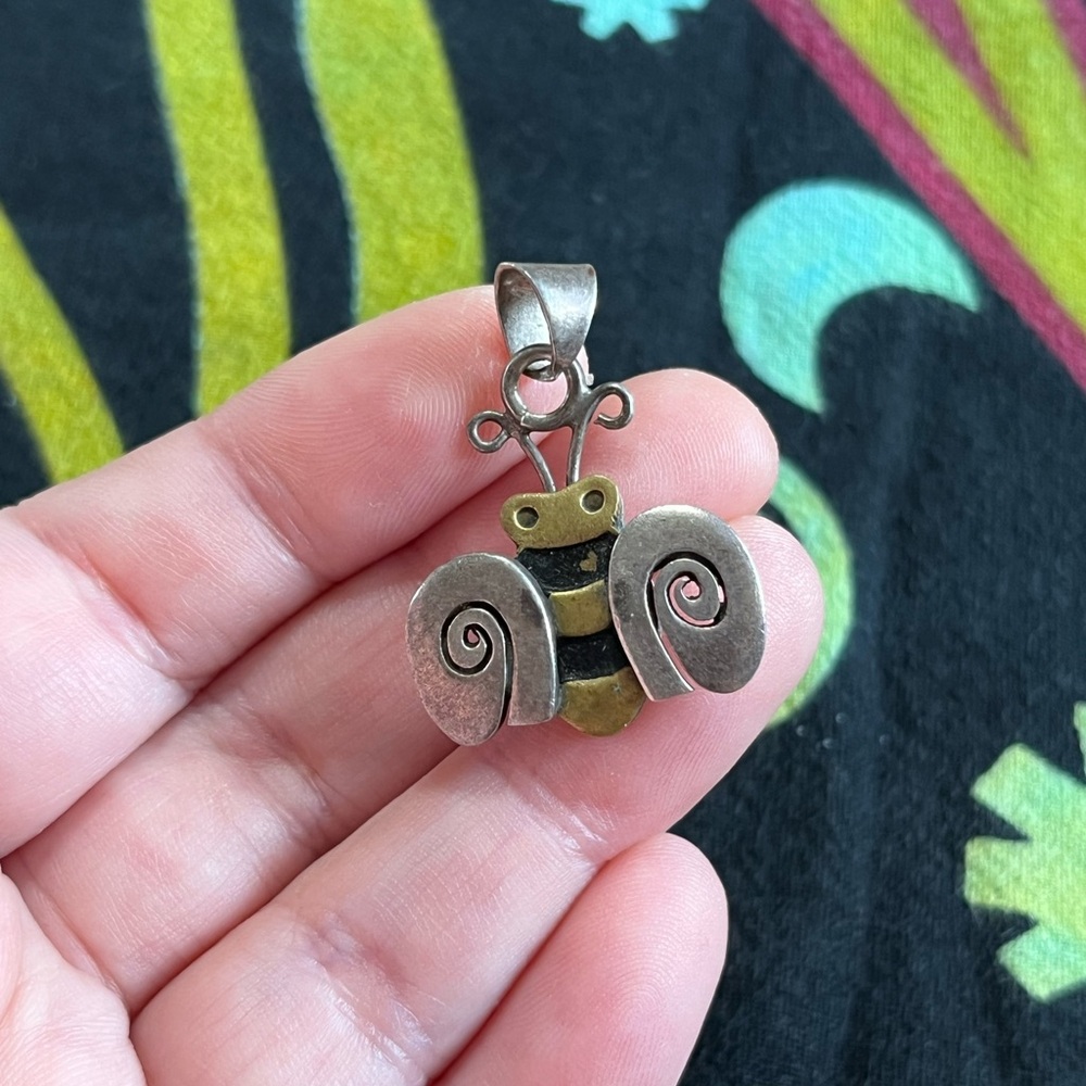 VTG Native American Sterling Silver 925 Brass Bumblebee Bee Pendant - Picture 3 of 5